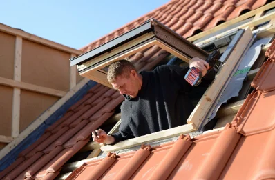 Pose de fenêtres de toit Velux à Chasselay